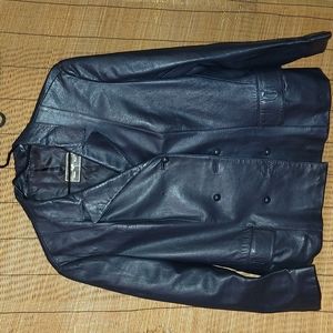 Vintage.  Perugia Italia. Perfis Basing Grain. Made in England. Size 46